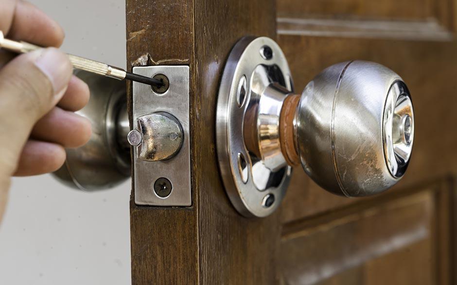 changer serrure porte Beauvais